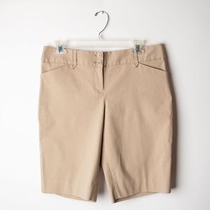 The Limited Exact Stretch Shorts | Khaki